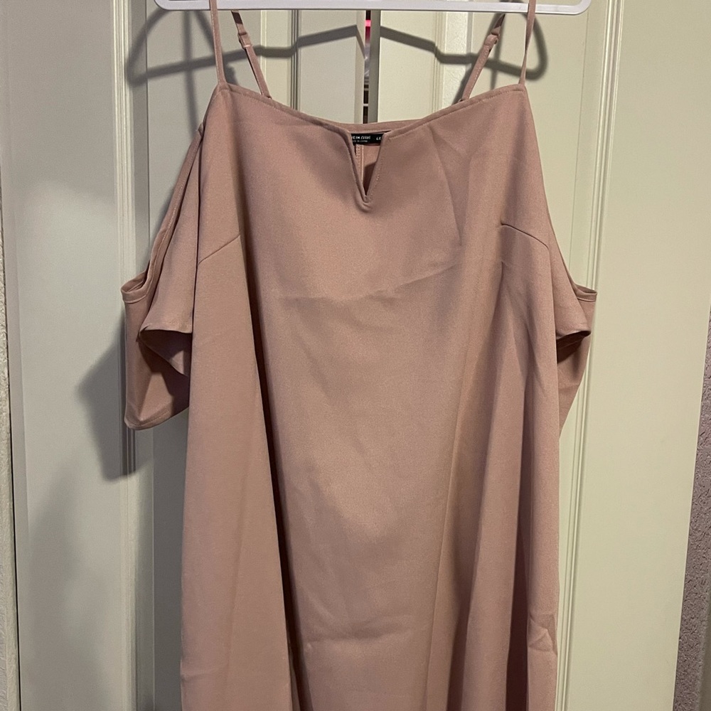 Shein Cold shoulder V-neck dress